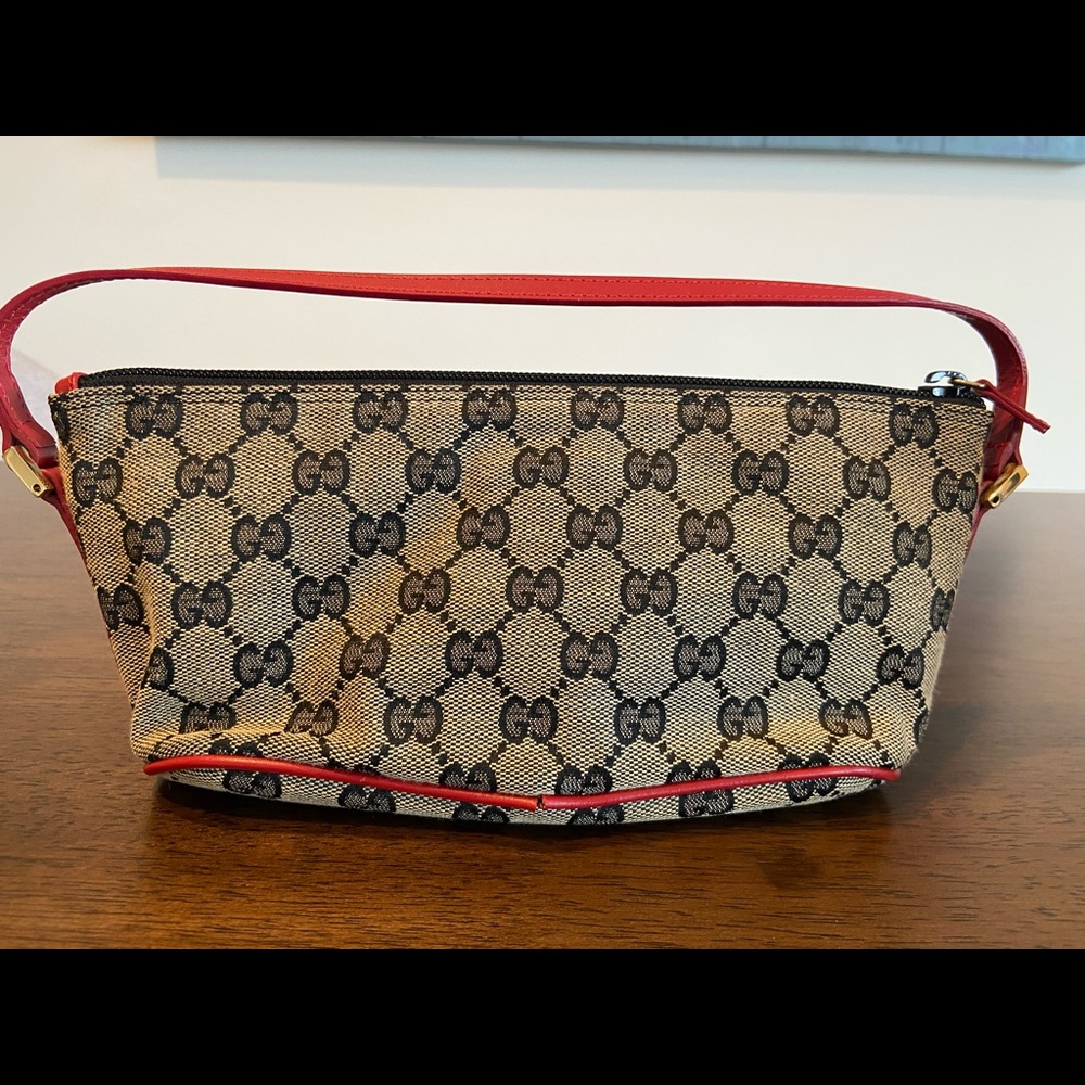 Gucci • Pouch • Purse - Picture 5 of 11